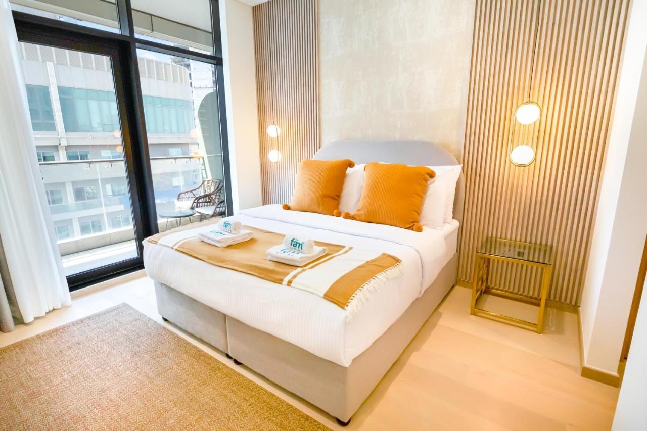 Fam Living - Rp Heights - 3 Mins Walk To Burj Khalifa & Dubai Mall Downtown Dubai Exterior foto