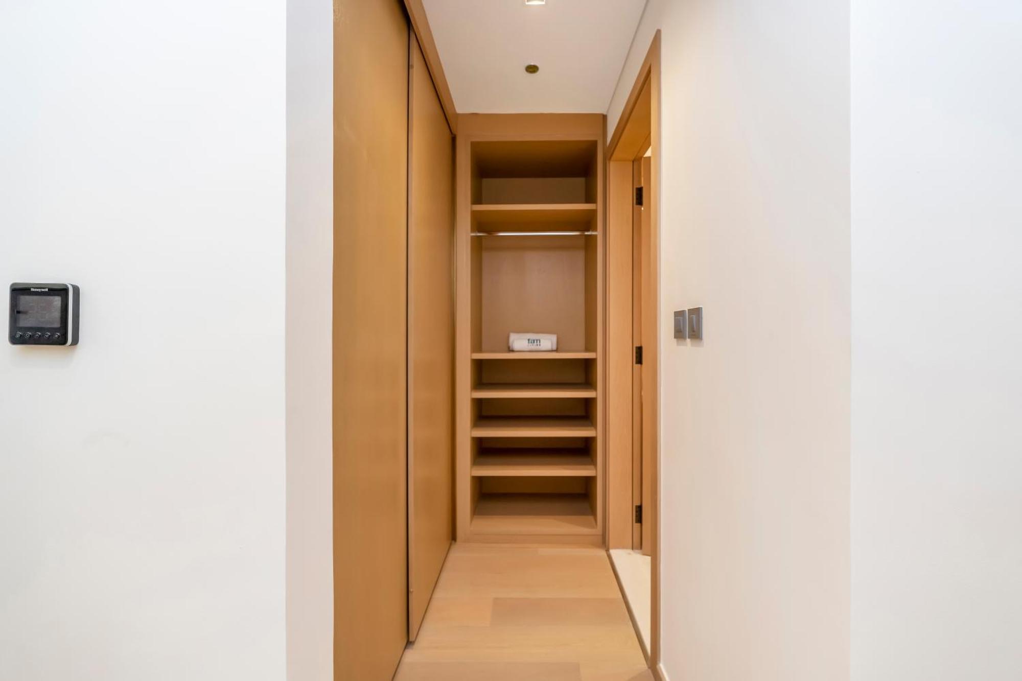 Fam Living - Rp Heights - 3 Mins Walk To Burj Khalifa & Dubai Mall Downtown Dubai Exterior foto