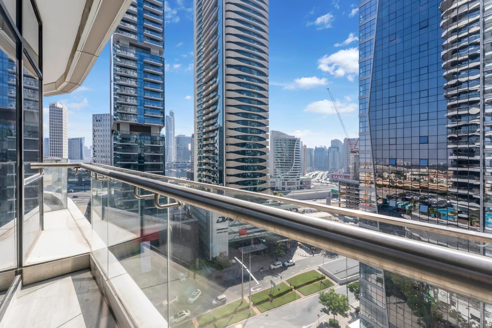 Fam Living - Rp Heights - 3 Mins Walk To Burj Khalifa & Dubai Mall Downtown Dubai Exterior foto